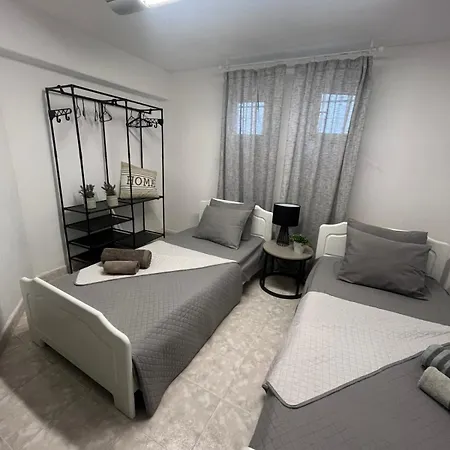 Ofrynio Maisonette Ofrínion